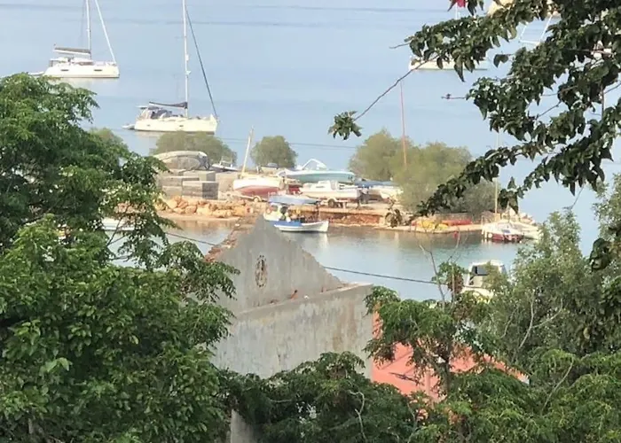 펜션 Kastellorizo- Casa Piero Meyísti