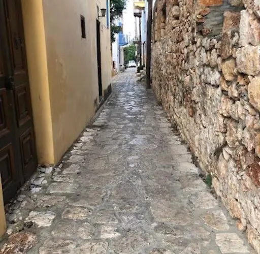 펜션 Kastellorizo- Casa Piero Meyísti